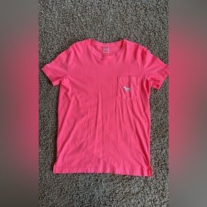 Rare Victorious Secret PINK T-Shirt Women’s Size Small.
